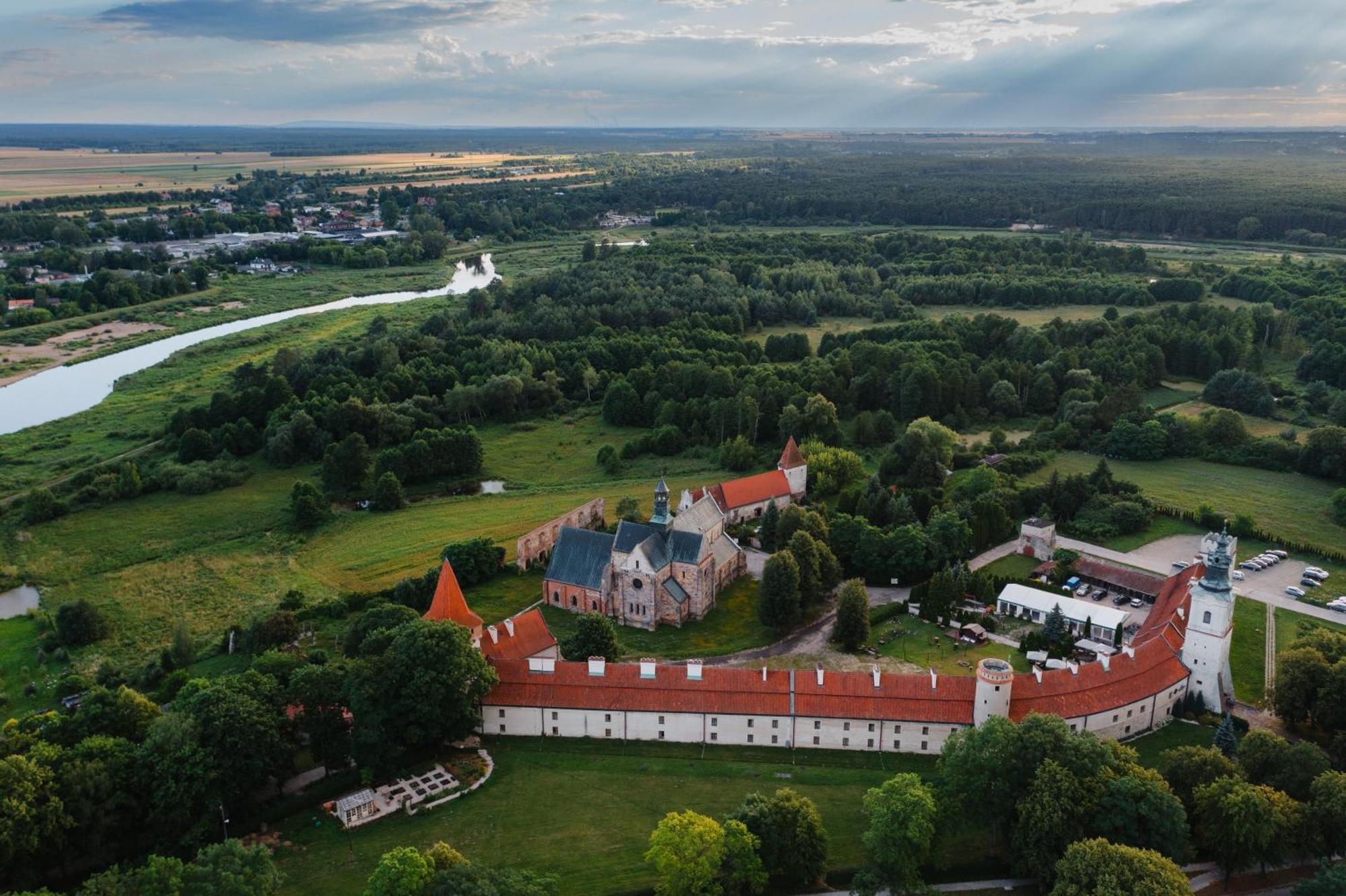 Podklasztorze Готель 4*